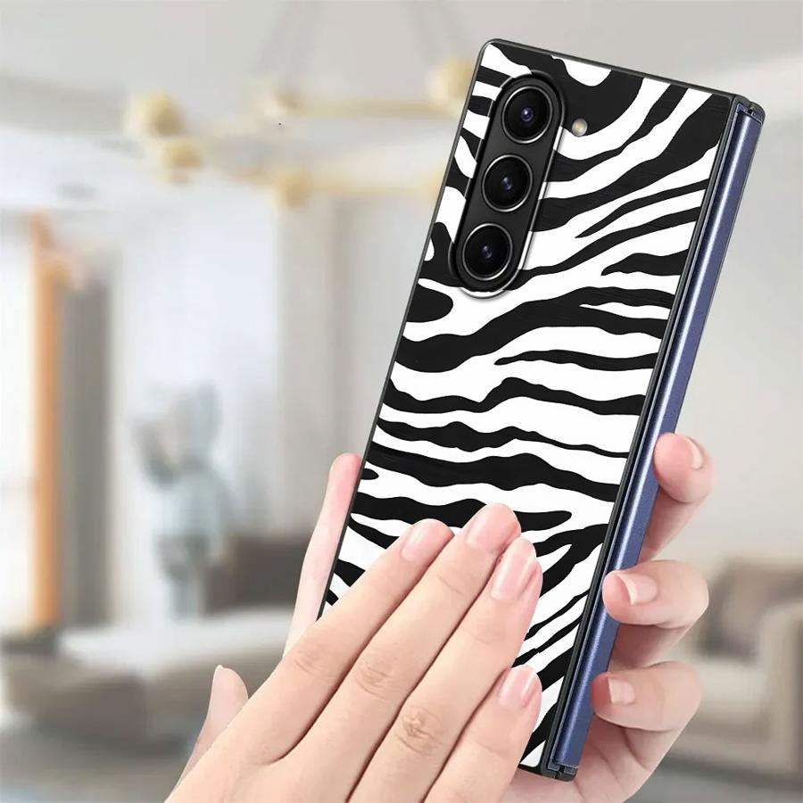 Zebra Bergaris Bunga Matahari  - Phone Cases Z Fold 7 ulasan dan harga